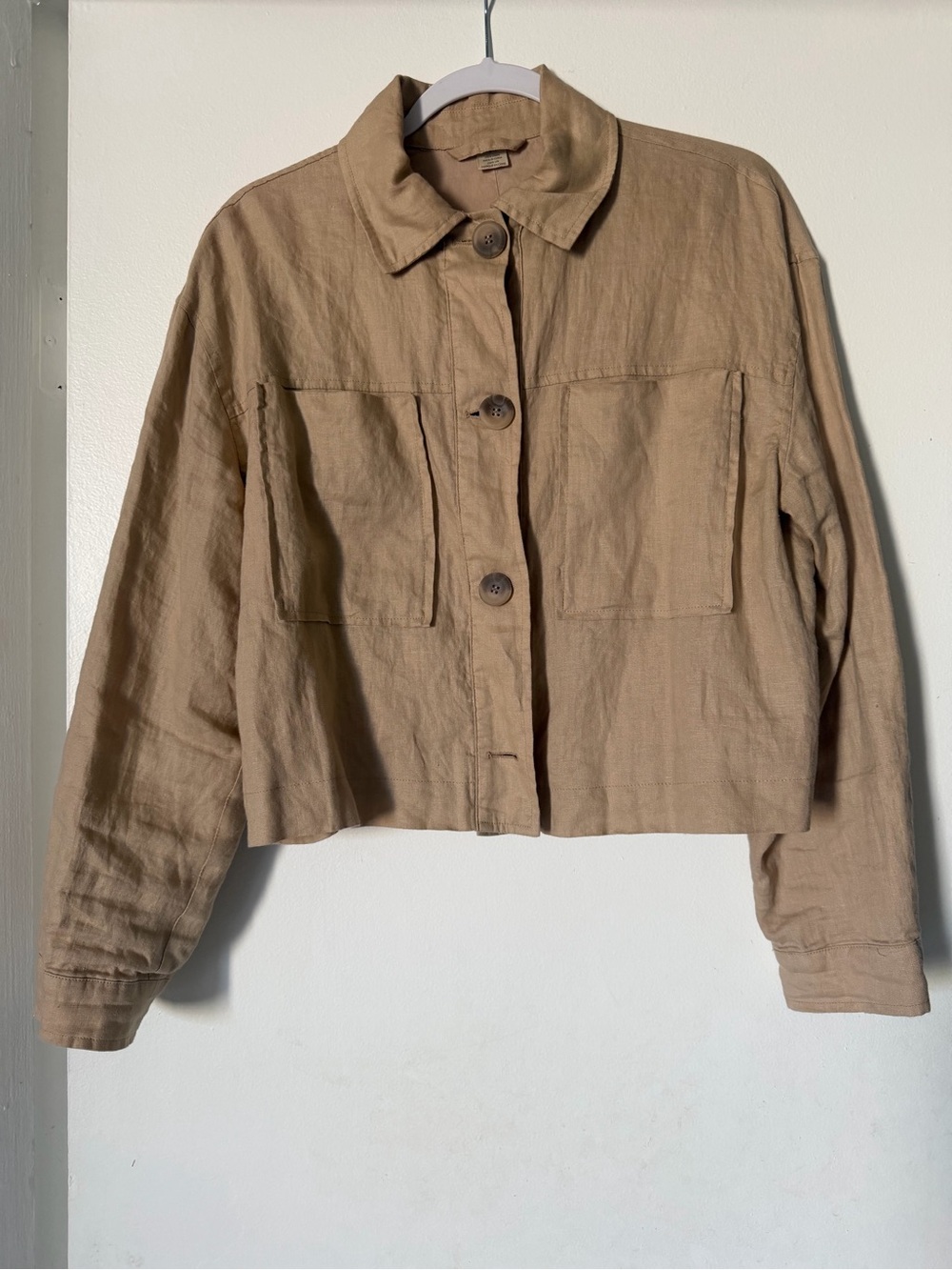 100 % linen blouse in Tan